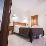 Hotell Grifo 3*