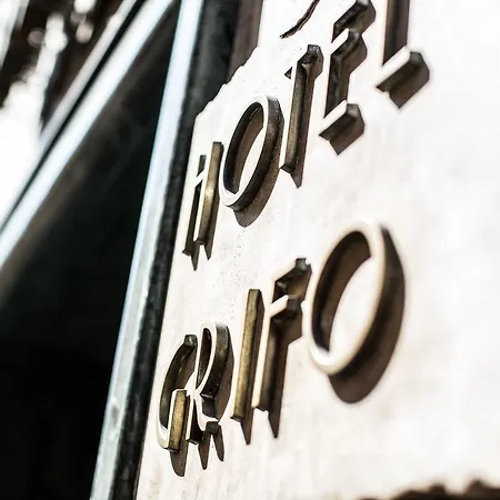 Grifo Рим